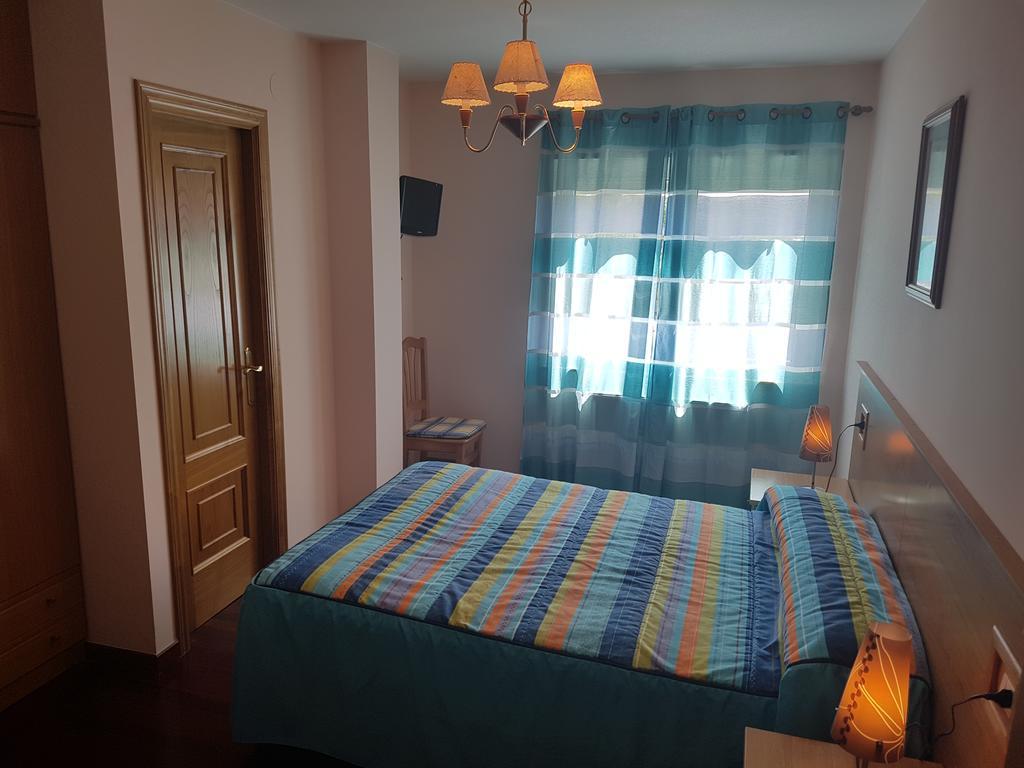 Casa Poy Hotel Becerrea Ngoại thất bức ảnh